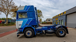 20251019-Tom-Holding-00249